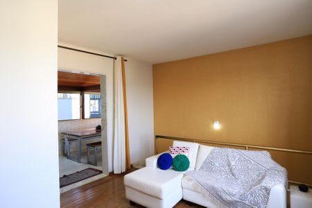 Apartamento para alugar com 146m², 3 quartos e 2 vagas Apartamento para alugar com 146m², 3 quartos e 2 vagasSala de TV