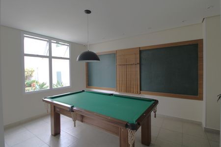 Apartamento à venda com 61m², 2 quartos e 1 vagaÁrea comum