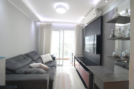 Sala de apartamento à venda com 2 quartos, 61m² em Vila Isa, São Paulo