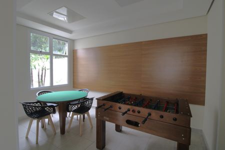 Apartamento à venda com 61m², 2 quartos e 1 vagaÁrea comum