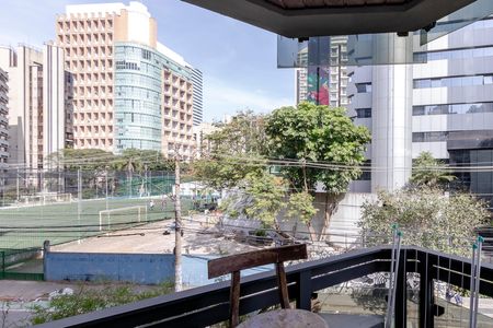 Apartamento para alugar com 70m², 1 quarto e 1 vaga Apartamento para alugar com 70m², 1 quarto e 1 vagaVaranda da Suíte