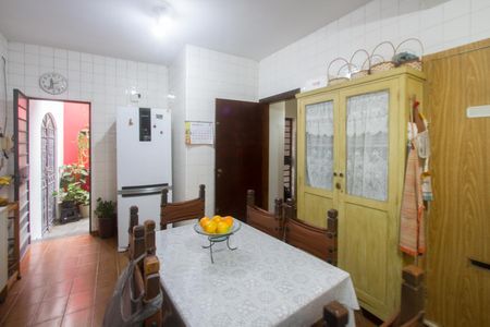 Casa de condomínio à venda com 258m², 3 quartos e 3 vagas Casa de condomínio à venda com 258m², 3 quartos e 3 vagasCopa