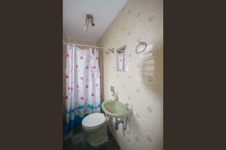 Casa de condomínio à venda com 258m², 3 quartos e 3 vagas Casa de condomínio à venda com 258m², 3 quartos e 3 vagasEdicula