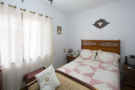 Casa de condomínio à venda com 258m², 3 quartos e 3 vagas Casa de condomínio à venda com 258m², 3 quartos e 3 vagasSuite