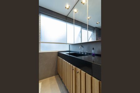 Apartamento à venda com 127m², 3 quartos e 1 vagaBanheiro da Suíte