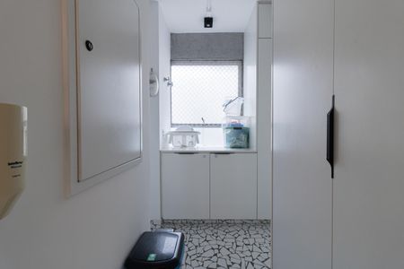 Apartamento à venda com 127m², 3 quartos e 1 vagaÁrea de Serviço