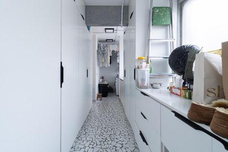 Apartamento à venda com 127m², 3 quartos e 1 vagaÁrea de Serviço