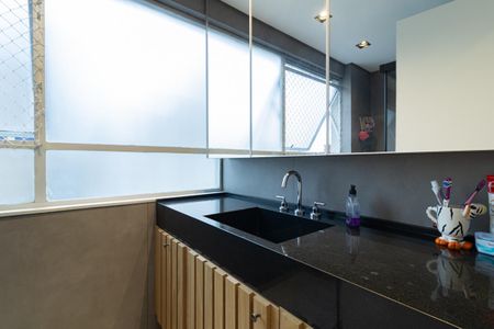 Apartamento à venda com 127m², 3 quartos e 1 vagaBanheiro da Suíte