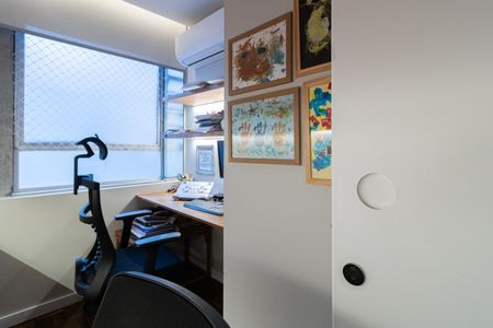 Apartamento à venda com 127m², 3 quartos e 1 vagaEscritório