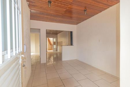 Sala de casa de condomínio à venda com 3 quartos, 100m² em Igara, Canoas