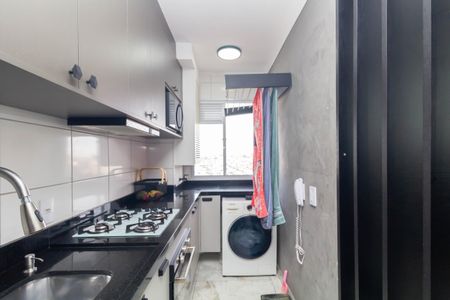 Apartamento à venda com 40m², 2 quartos e sem vaga Apartamento à venda com 40m², 2 quartos e sem vagaCozinha e Área de Serviço