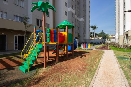 Apartamento à venda com 40m², 2 quartos e sem vaga Apartamento à venda com 40m², 2 quartos e sem vagaÁrea comum - Playground