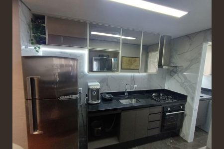 Apartamento à venda com 66m², 2 quartos e 1 vagaCozinha