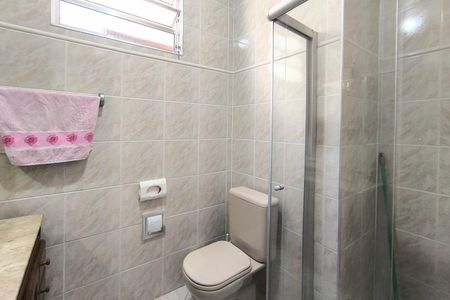 Casa à venda com 172m², 4 quartos e 3 vagas Casa à venda com 172m², 4 quartos e 3 vagasBanheiro