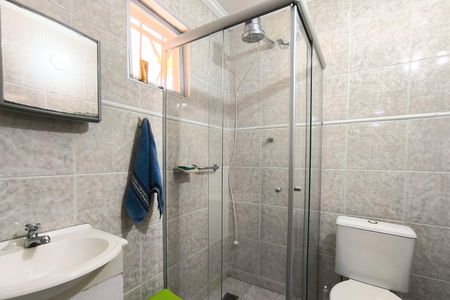 Casa à venda com 172m², 4 quartos e 3 vagas Casa à venda com 172m², 4 quartos e 3 vagasBanheiro do Quarto