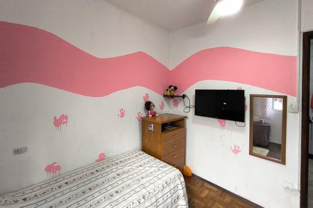 Casa à venda com 172m², 4 quartos e 3 vagas Casa à venda com 172m², 4 quartos e 3 vagasQuarto 4