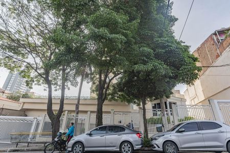 Apartamento para alugar com 53m², 2 quartos e 1 vagaFachada