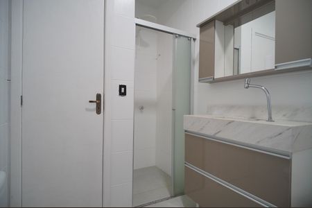 Casa para alugar com 85m², 2 quartos e 2 vagasBanheiro