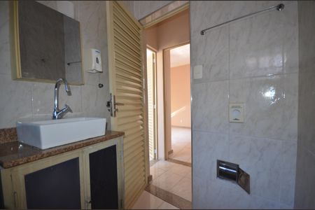 Apartamento para alugar com 60m², 2 quartos e 1 vagaBanheiro