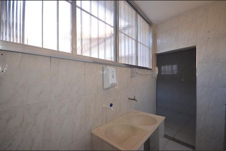 Apartamento para alugar com 60m², 2 quartos e 1 vagaCozinha e Área de Serviço