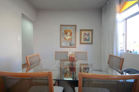 Apartamento à venda com 97m², 3 quartos e 1 vagaSala de Jantar