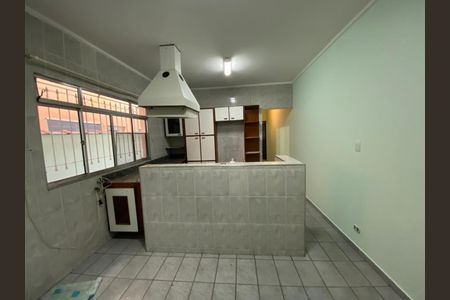 Casa à venda com 267m², 4 quartos e 3 vagas Casa à venda com 267m², 4 quartos e 3 vagasFoto 06
