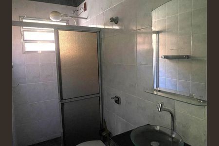 Casa à venda com 267m², 4 quartos e 3 vagas Casa à venda com 267m², 4 quartos e 3 vagasFoto 14