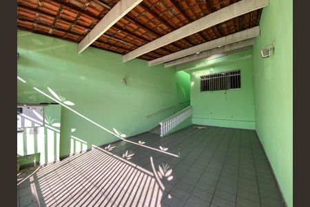 Casa à venda com 267m², 4 quartos e 3 vagas Casa à venda com 267m², 4 quartos e 3 vagasFoto 44