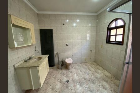Casa à venda com 267m², 4 quartos e 3 vagas Casa à venda com 267m², 4 quartos e 3 vagasFoto 33