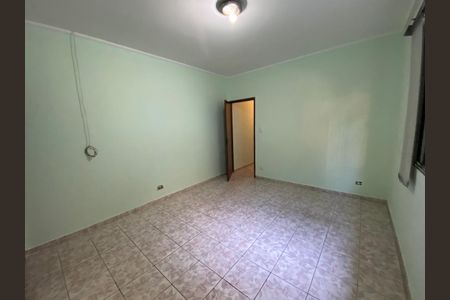 Casa à venda com 267m², 4 quartos e 3 vagas Casa à venda com 267m², 4 quartos e 3 vagasFoto 12