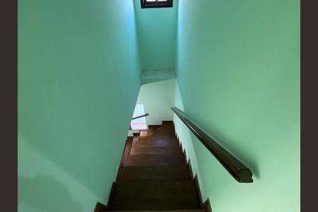 Casa à venda com 267m², 4 quartos e 3 vagas Casa à venda com 267m², 4 quartos e 3 vagasFoto 18