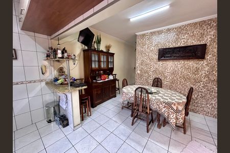 Casa à venda com 222m², 3 quartos e 5 vagasCozinha