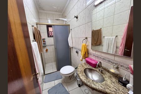 Casa à venda com 222m², 3 quartos e 5 vagasBanheiro Social