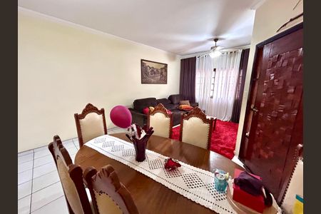 Sala de casa à venda com 3 quartos, 222m² em Vila Augusta, Guarulhos