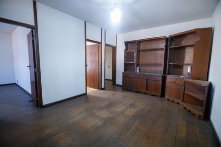 Casa à venda com 360m², 4 quartos e 5 vagasCopa