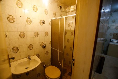 Casa à venda com 360m², 4 quartos e 5 vagasBanheiro 2