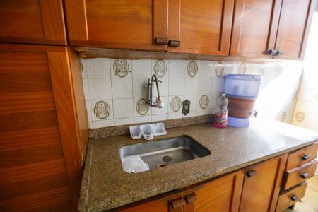 Casa à venda com 360m², 4 quartos e 5 vagasCozinha