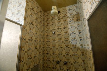 Casa à venda com 360m², 4 quartos e 5 vagasBanheiro 1