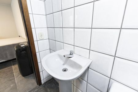 Apartamento para alugar com 25m², 1 quarto e sem vaga Apartamento para alugar com 25m², 1 quarto e sem vagaBanheiro