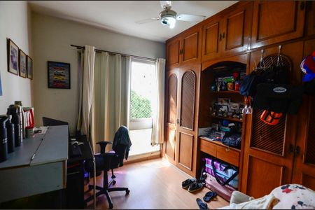 Apartamento à venda com 95m², 3 quartos e 1 vagaQuarto 1