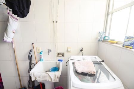 Apartamento à venda com 95m², 3 quartos e 1 vagaÁrea de Serviço