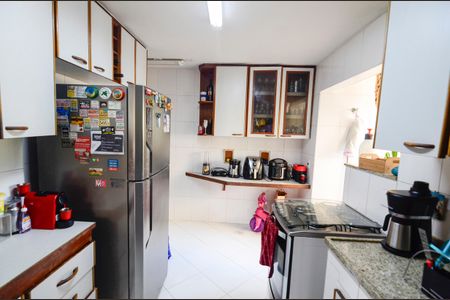 Apartamento à venda com 95m², 3 quartos e 1 vagaCozinha