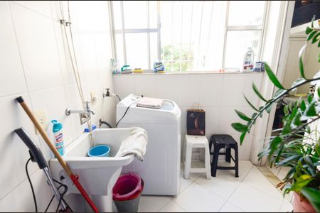 Apartamento à venda com 95m², 3 quartos e 1 vagaÁrea de Serviço