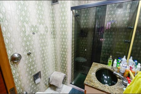 Apartamento à venda com 95m², 3 quartos e 1 vagaBanheiro Social