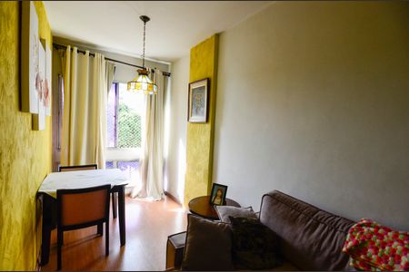 Apartamento à venda com 95m², 3 quartos e 1 vagaSala
