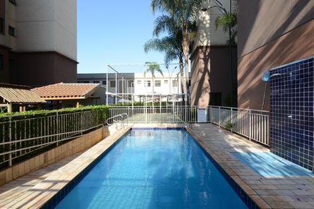 Apartamento para alugar com 50m², 2 quartos e 1 vagaÁrea comum - Piscina
