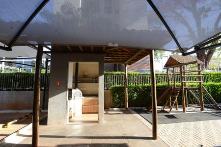 Apartamento para alugar com 50m², 2 quartos e 1 vagaÁrea comum - Churrasqueira