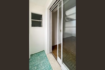 Apartamento para alugar com 150m², 3 quartos e sem vaga