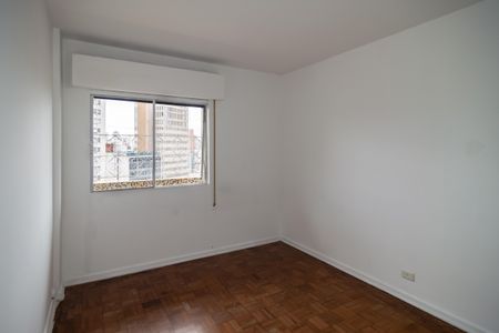 Apartamento para alugar com 150m², 3 quartos e sem vaga