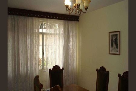 Casa à venda com 3 quartos, 180m² em Sumaré, São Paulo